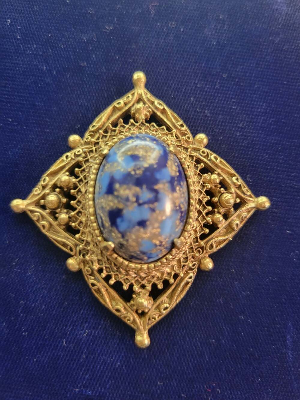 Vtg gold tone signed Florenza Brooch w/ blue marbled center & Magnetic Pin Back